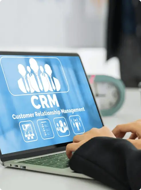 maandag crm