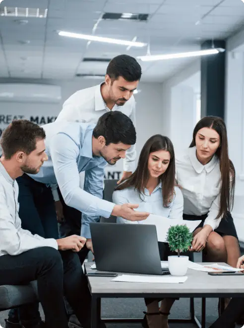 Wij combineren erkende expertise en geavanceerde oplossingen voor een geautomatiseerde en op maat gemaakte werkomgeving.