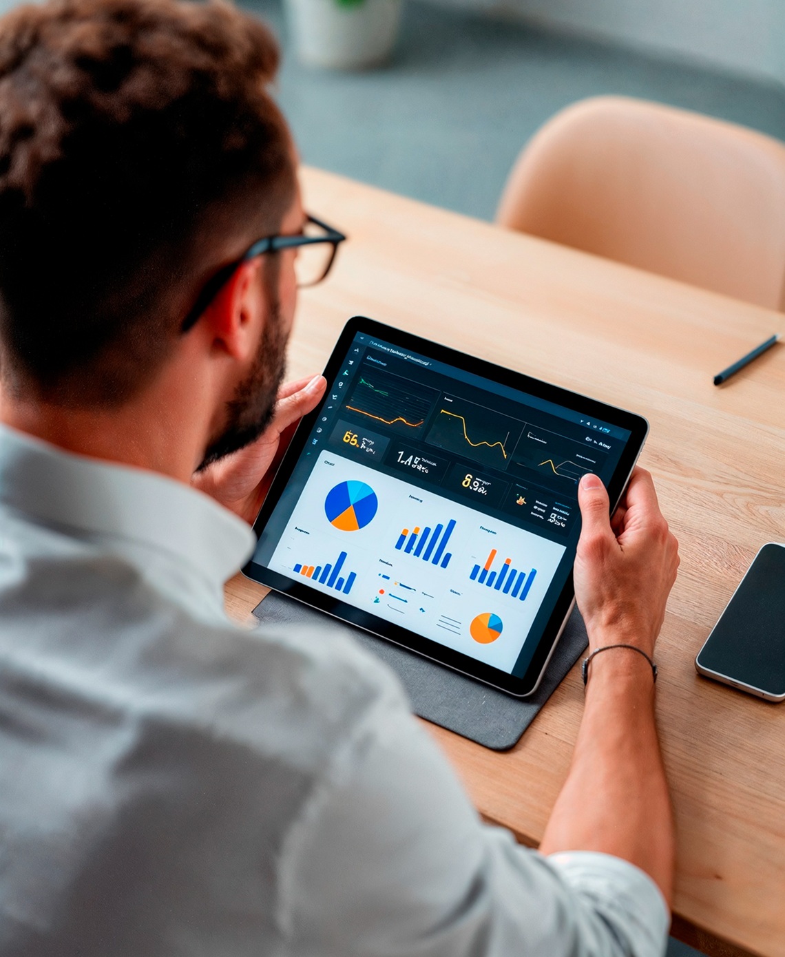 HaloITSM Frankrijk ITSM-dashboardanalyse op tablet